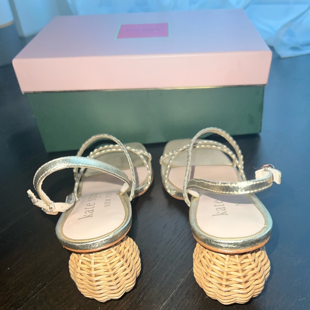 Kate Spate Heeled Sandals - Gold - Size 9.5 - Picture 4 of 6